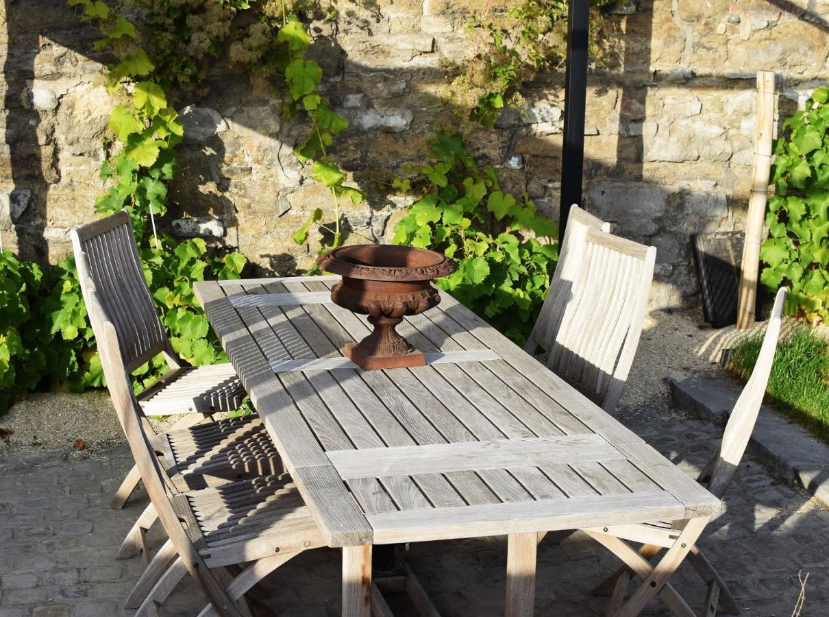 Bonjour Pierreuse Hotel Лиеж Екстериор снимка