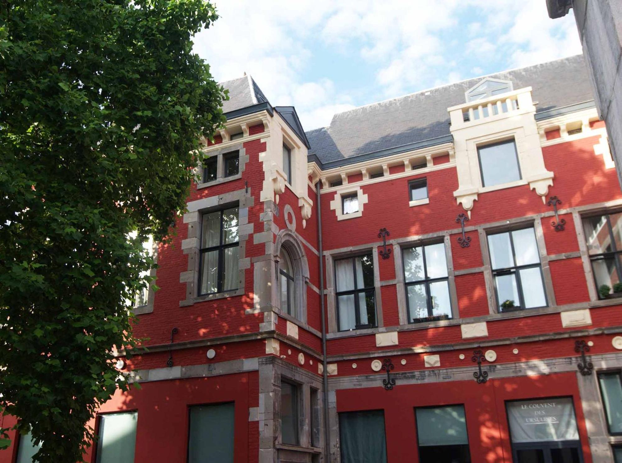 Bonjour Pierreuse Hotel Лиеж Екстериор снимка