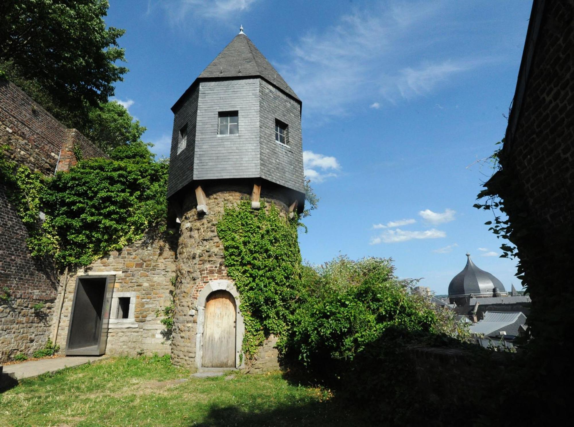 Bonjour Pierreuse Hotel Лиеж Екстериор снимка